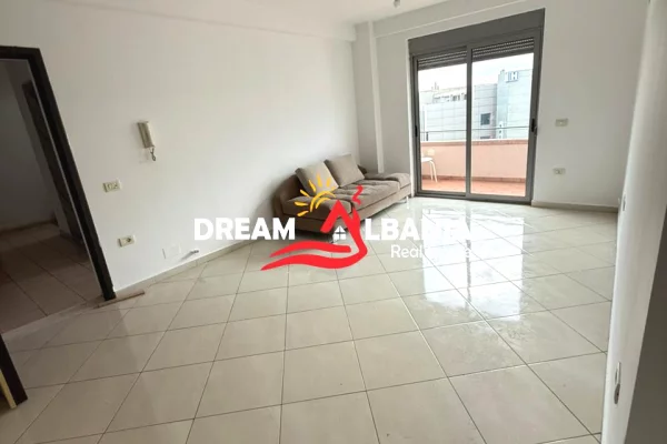 Shtepi ne shitje 1+1 ne Tirane - 82,000 Euro