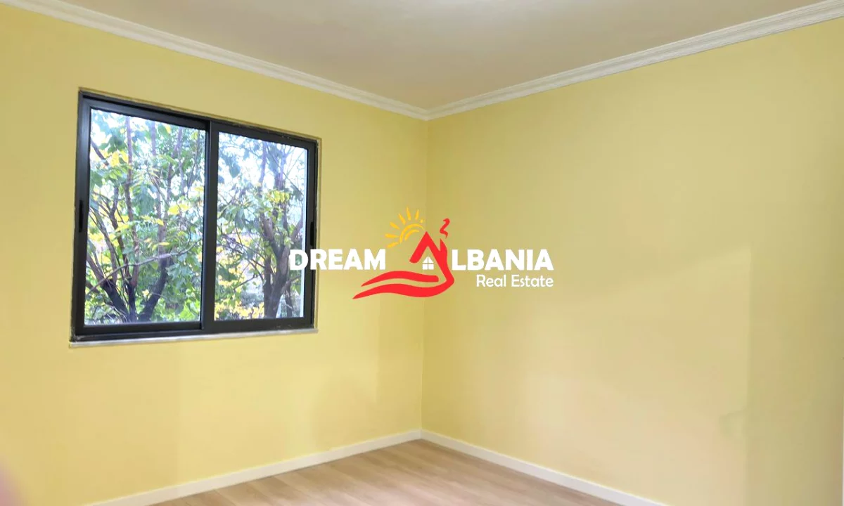 Appartamento in vendita a Tirana 1+1, Vuoto