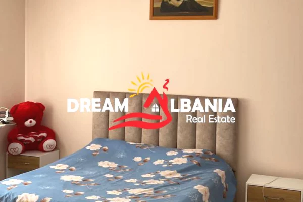 Shtepi ne shitje Apartament ne Tirane, 2+1, Mobilimi Pjeserisht e mobiluar, Pagesa 138,600  Euro.