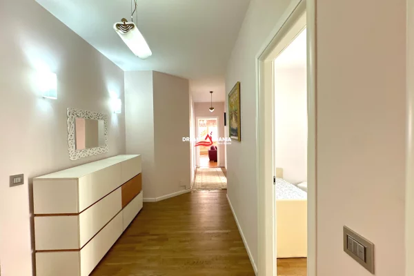 Shtepi me qera Apartament ne Tirane, 2+1, Mobilimi E mobiluar, Pagesa 1,000  Euro.