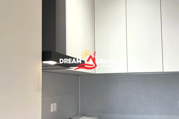 Shtepi me qera Apartament ne Tirane, 1+1, Mobilimi E mobiluar, Pagesa 650  Euro.