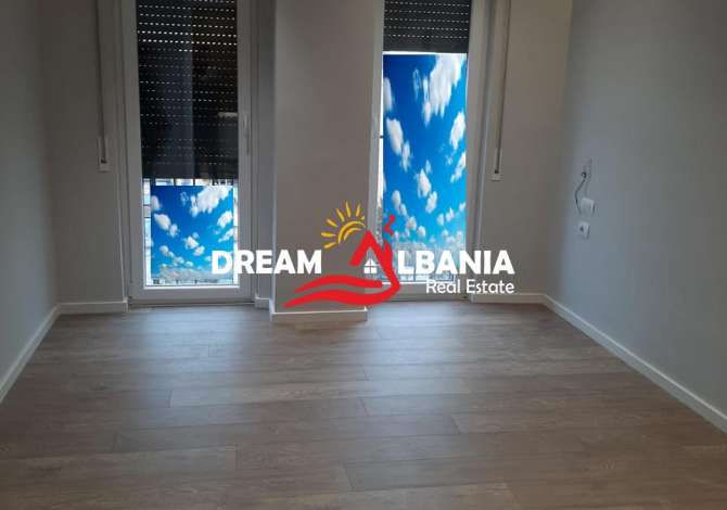 Jepet zyre me qera tek 21 Dhjetori (ID 4261716)