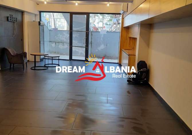 Ambient biznesi me qera 4+1 ne Tirane - 500 Euro