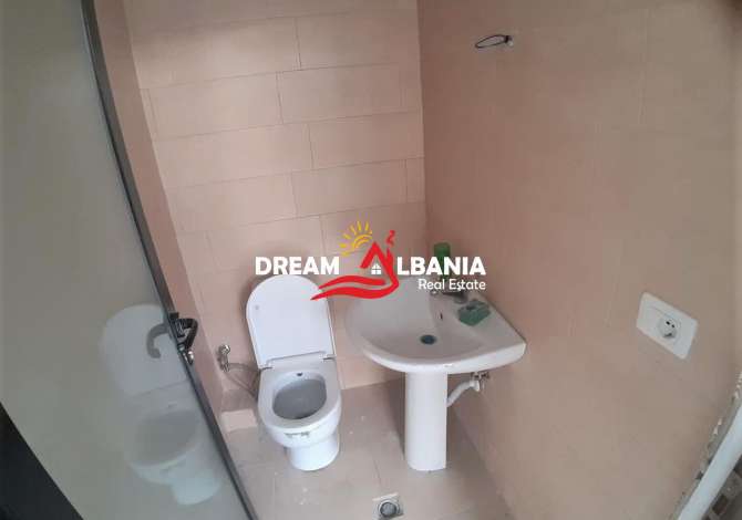 Business Property in Sale 1+1 in Tirana - 64,000 Euro