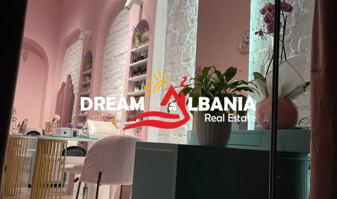 Shitet biznesi parukeri estetik, tek rruga Mine Peza prane Prokuroriese (ID 4171377)