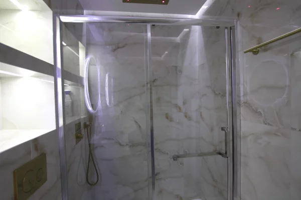 Shtepi me qera Apartament ne Tirane, Garsoniere, Mobilimi E mobiluar, Pagesa 550  Euro.