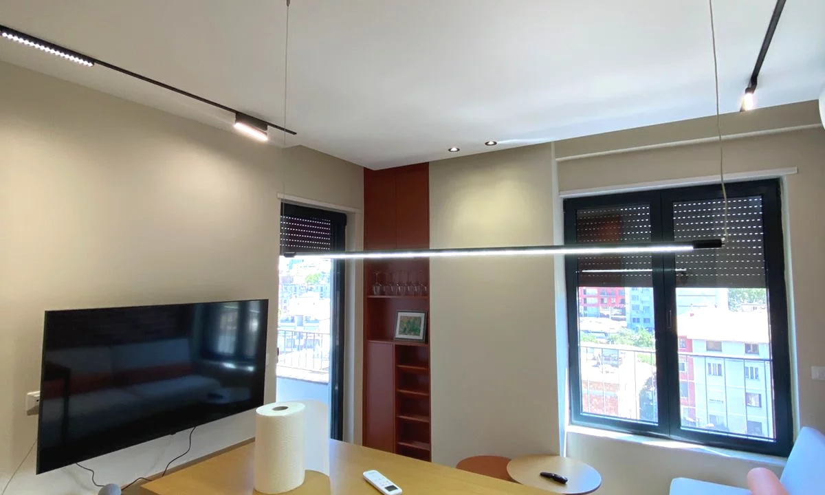 Shtepi me qera Apartament ne Tirane, 1+1, Mobilimi E mobiluar, Pagesa 700  Euro.