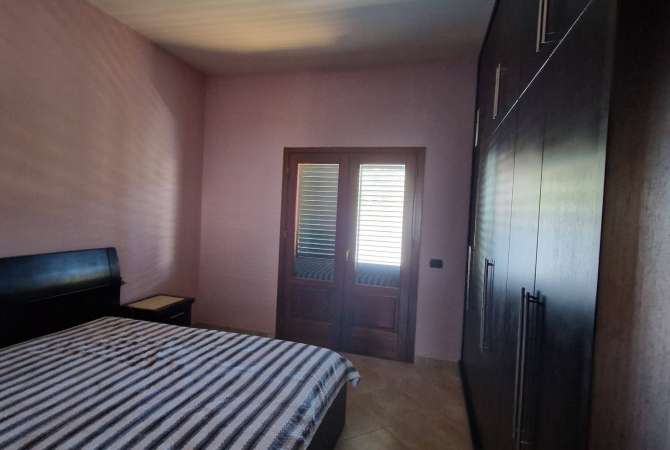Private house for sale in Elbasan 4+1, In Part