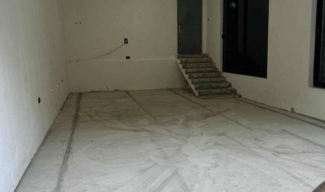 🏢 JEPET ME QERA AMBIENT BIZNESI / MAGAZINE NE TIRANE