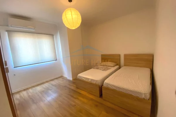 Shtepi me qera Apartament ne Tirane, 2+1, Mobilimi E mobiluar, Pagesa 480  Euro.
