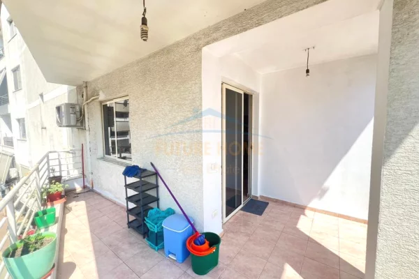 Shtepi ne shitje Apartament ne Tirane, 1+1, Mobilimi E mobiluar, Pagesa 128,000  Euro.