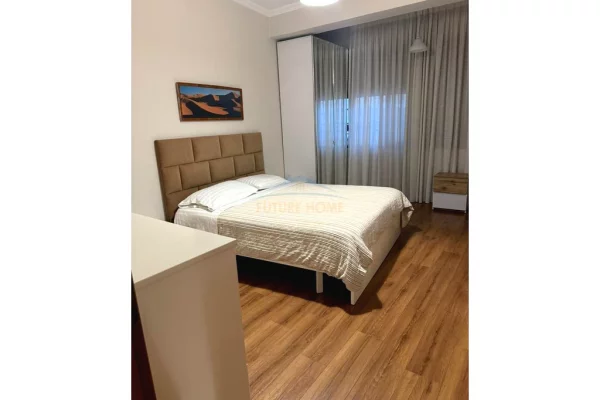 Shtepi me qera Apartament ne Tirane, 1+1, Mobilimi E mobiluar, Pagesa 650  Euro.