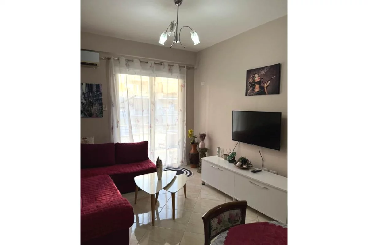 Shtepi me qera Apartament ne Tirane, 1+1, Mobilimi E mobiluar, Pagesa 55,000  Leke.