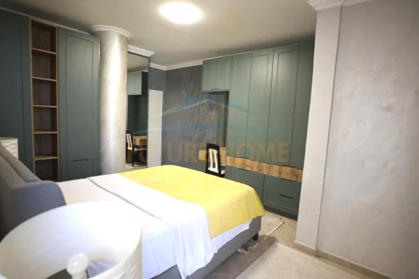 Shtepi me qera Apartament ne Tirane, 2+1, Mobilimi E mobiluar, Pagesa 800  Euro.