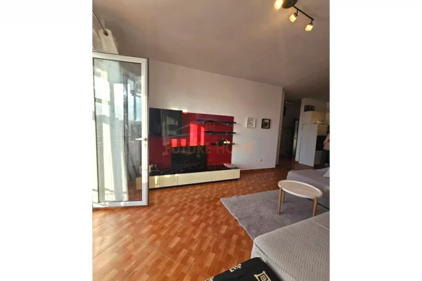 Shtepi me qera Apartament ne Tirane, 2+1, Mobilimi E mobiluar, Pagesa 50,000  Leke.