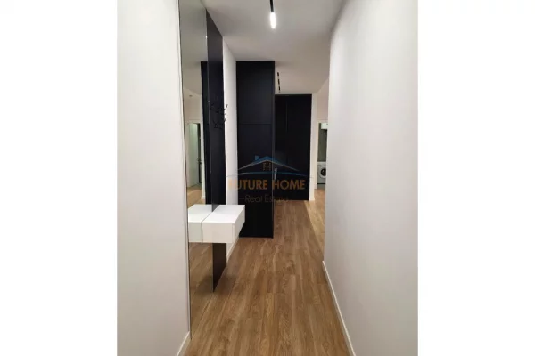 Shtepi me qera Apartament ne Tirane, 1+1, Mobilimi E mobiluar, Pagesa 1,050  Euro.