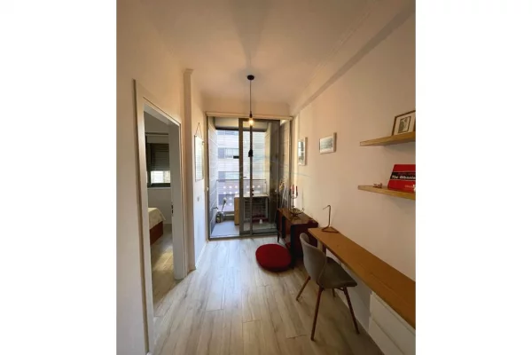 Shtepi me qera Apartament ne Tirane, 1+1, Mobilimi E mobiluar, Pagesa 1,200  Euro.