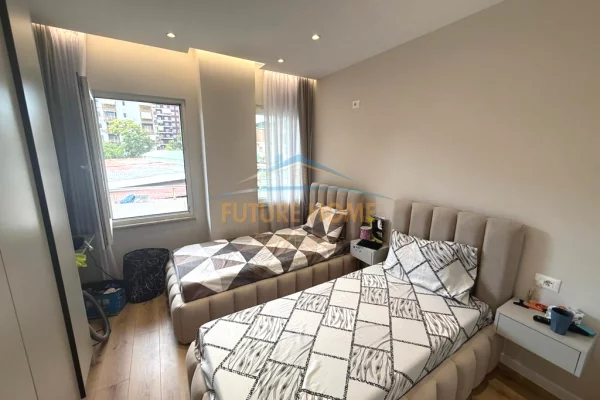 Shtepi me qera Apartament ne Tirane, 2+1, Mobilimi E mobiluar, Pagesa 700  Euro.