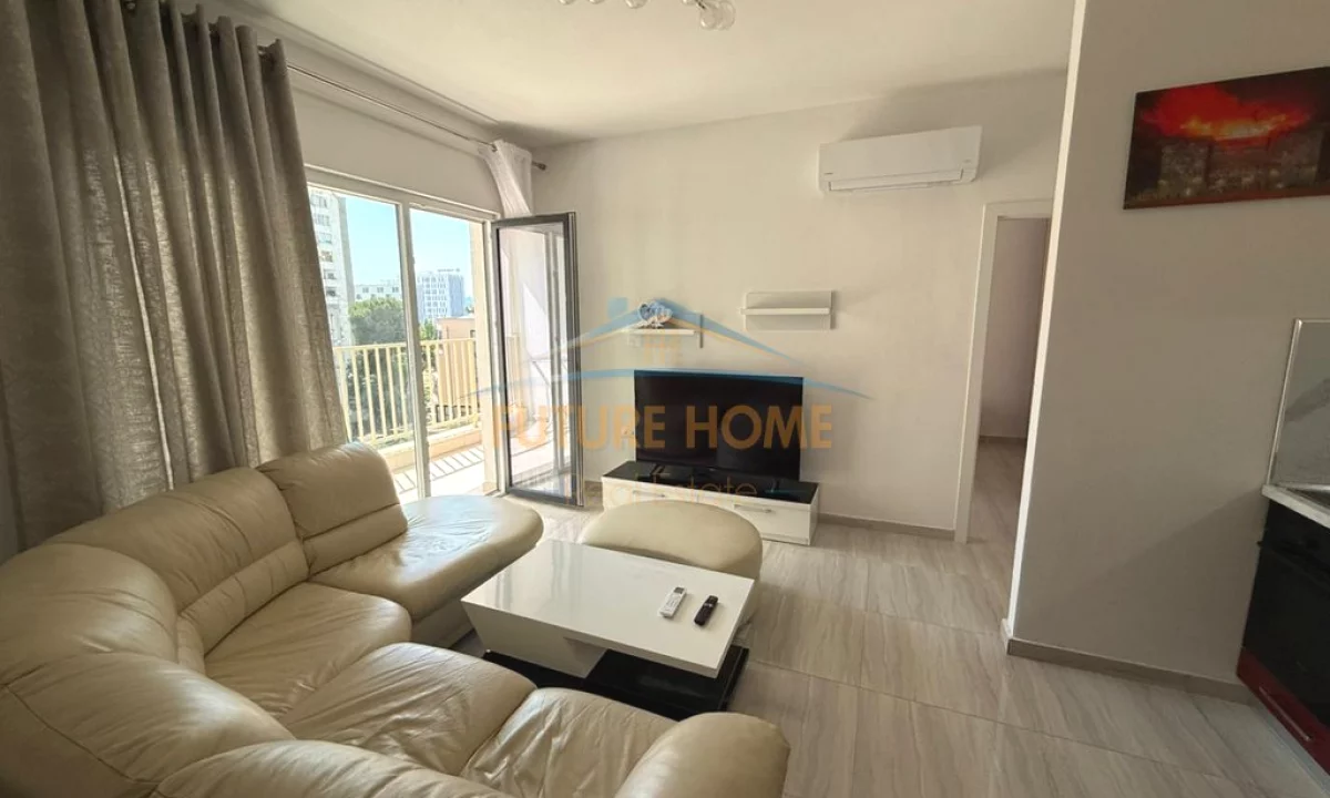 Shtepi me qera Apartament ne Tirane, 1+1, Mobilimi E mobiluar, Pagesa 650  Euro.