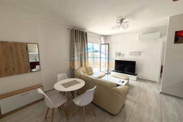 Shtepi me qera Apartament ne Tirane, 1+1, Mobilimi E mobiluar, Pagesa 650  Euro.