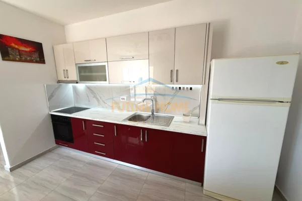 Shtepi me qera Apartament ne Tirane, 1+1, Mobilimi E mobiluar, Pagesa 650  Euro.