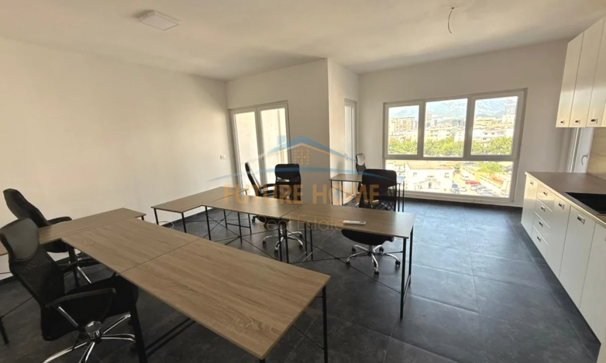 Qera , Ambient Biznesi + Post Parkimi , Zogu i Zi,Tirane