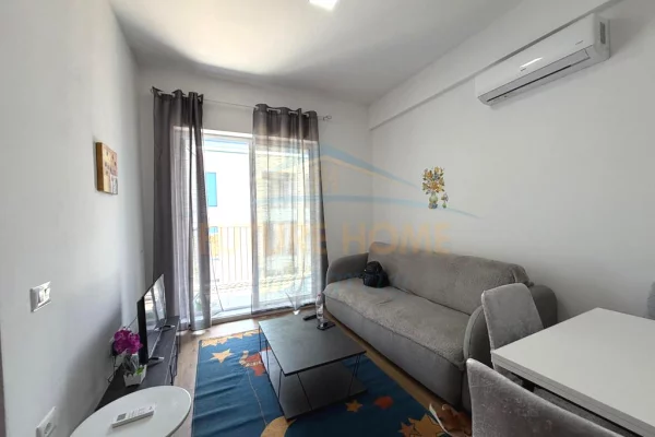 Shitet, Apartament 1+1+Post Parkimi, Rezidenca OxA, Tiranë.