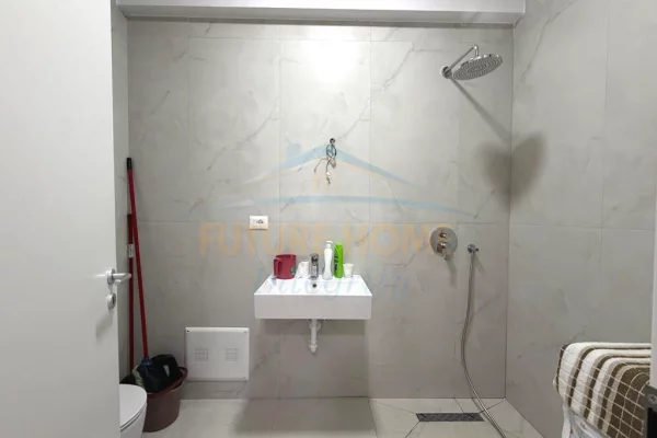 Shtepi ne shitje Apartament ne Tirane, 1+1, Mobilimi E mobiluar, Pagesa 105,000  Euro.