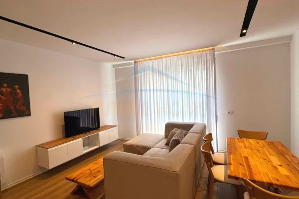 Shtepi me qera Apartament ne Tirane, 1+1, Mobilimi E mobiluar, Pagesa 650  Euro.