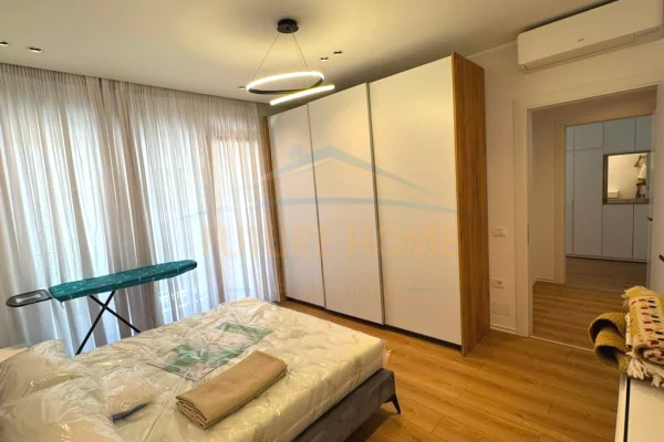 Shtepi me qera Apartament ne Tirane, 1+1, Mobilimi E mobiluar, Pagesa 650  Euro.