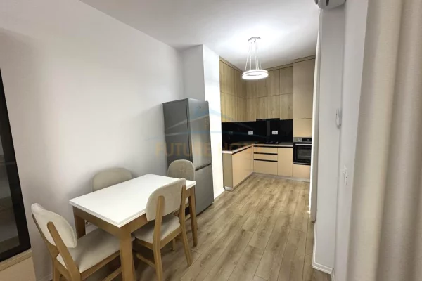 Qera, Apartament 2+1+2, Univers City