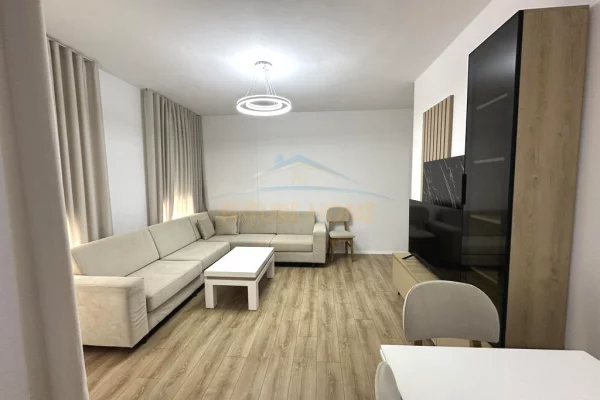 Shtepi me qera Apartament ne Tirane, 2+1, Mobilimi E mobiluar, Pagesa 55,000  Euro.