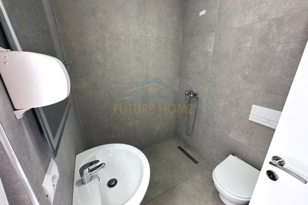 Shtepi me qera Apartament ne Tirane, 2+1, Mobilimi E mobiluar, Pagesa 55,000  Euro.
