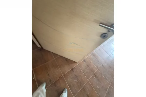 Shtepi me qera Apartament ne Tirane, 2+1, Mobilimi Bosh, pa mobiluar, Pagesa 1,150  Euro.