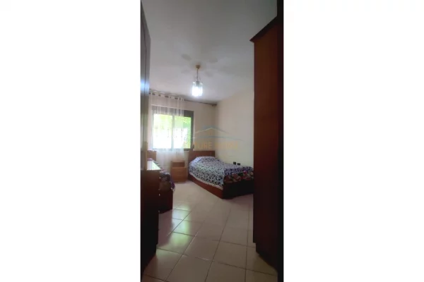 Shtepi me qera Apartament ne Tirane, 2+1, Mobilimi E mobiluar, Pagesa 700  Euro.