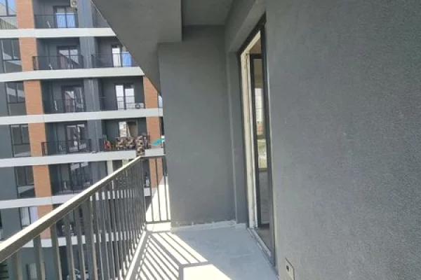 Shtepi ne shitje Apartament ne Tirane, 2+1, Mobilimi Bosh, pa mobiluar, Pagesa 153,000  Euro.