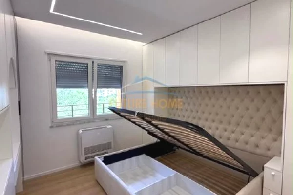 Shtepi ne shitje Apartament ne Tirane, 2+1, Mobilimi E mobiluar, Pagesa 275,000  Euro.