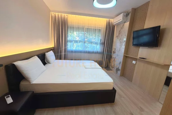 Shtepi ne shitje Apartament ne Tirane, 2+1, Mobilimi E mobiluar, Pagesa 272,000  Euro.
