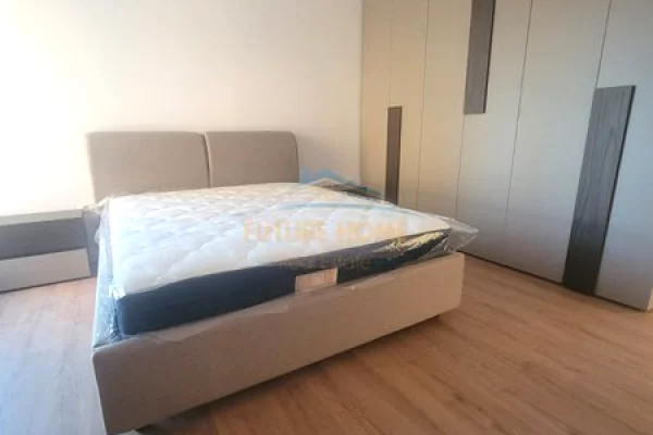 Shtepi me qera Apartament ne Tirane, 2+1, Mobilimi E mobiluar, Pagesa 550  Euro.