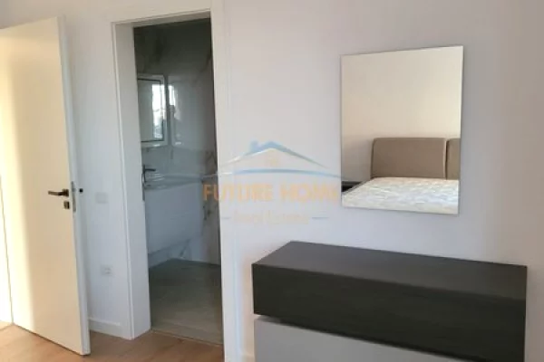 Shtepi me qera Apartament ne Tirane, 2+1, Mobilimi E mobiluar, Pagesa 550  Euro.