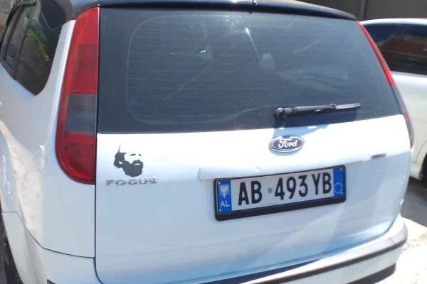 Makina ne shitje ne Tirane, Ford, 2007 Diesel,Kambio Manual Pagesa 350,000  Leke.