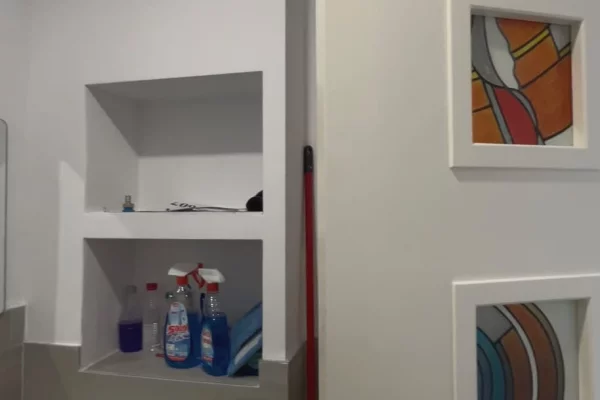 JEPET ME QIRA AMBIENT KOMERCIAL – PRANE TEATRIT “PETRO MARKO”, VLORE