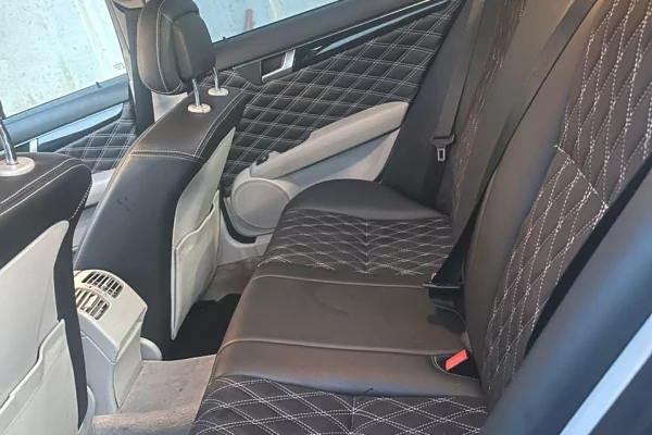 Makina ne shitje ne Durres, Mercedes-Benz, 2012 Diesel,Kambio Automatik Pagesa 7,000  Euro.