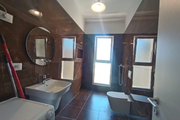 Shtepi me qera Apartament ne Tirane, 1+1, Mobilimi E mobiluar, Pagesa 55,000  Leke.