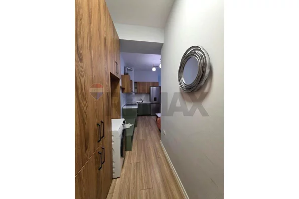 Shtepi me qera Apartament ne Tirane, 1+1, Mobilimi E mobiluar, Pagesa 400  Euro.