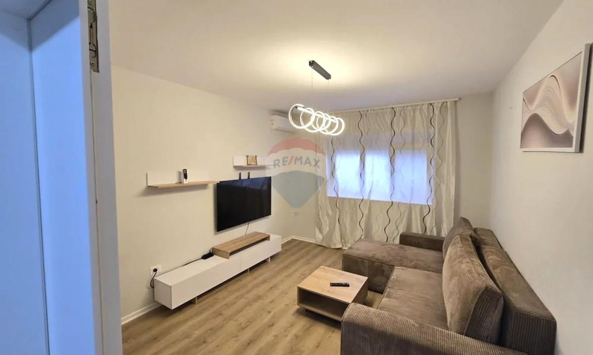 Shtepi me qera Apartament ne Tirane, 2+1, Mobilimi E mobiluar, Pagesa 800  Euro.