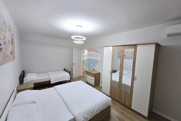 Shtepi me qera Apartament ne Tirane, 2+1, Mobilimi E mobiluar, Pagesa 800  Euro.