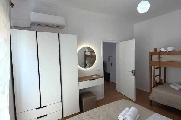Shtepi ne shitje Apartament ne Kavaje, 1+1, Mobilimi E mobiluar, Pagesa 104,000  Euro.