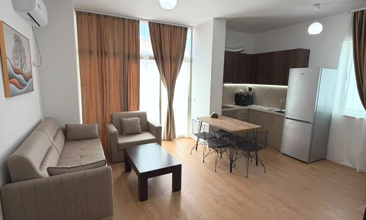 Shtepi ne shitje Apartament ne Kavaje, 1+1, Mobilimi E mobiluar, Pagesa 104,000  Euro.
