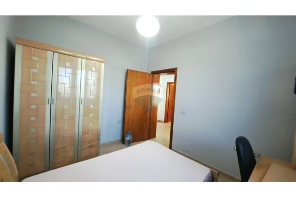 Shtepi ne shitje Vila Luksoze ne Vlore, 3+1, Mobilimi E mobiluar, Pagesa 280,000  Euro.